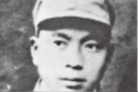 我军历史上最年轻的将军吴忠：12岁参加红军，58岁高龄挎步枪作战图片