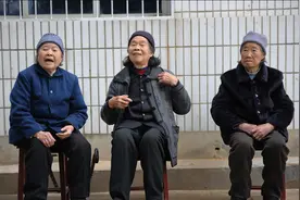 没经济条件的老人，真的不适合去养老院养老？78岁老人说出真心话图片