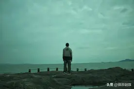 第一批阳了的中年人：不敢歇，不敢倒，不能哭图片