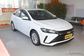 新车 | 售9.89万，雪佛兰科鲁泽新车上市，标致408、现代伊兰特同级图片