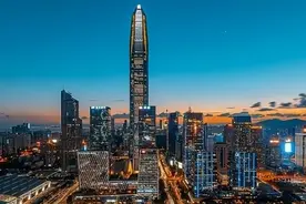 中国42家银行的月薪出来了，月薪5万不稀奇，银行为何如此赚钱？图片
