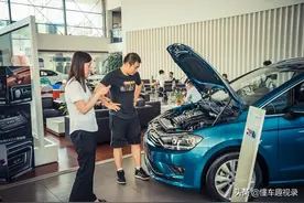 为何4s店的新车都是露天停放呢？内行道出原因：都是为了消费者好图片