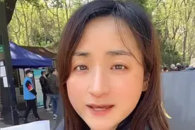 网红圣斗士“雅典娜”，全网几十万粉丝条件优越，为何嫁不出去？图片