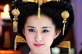 皇帝召幸，妃子却来了例假，她灵机一动：婢女替我图片