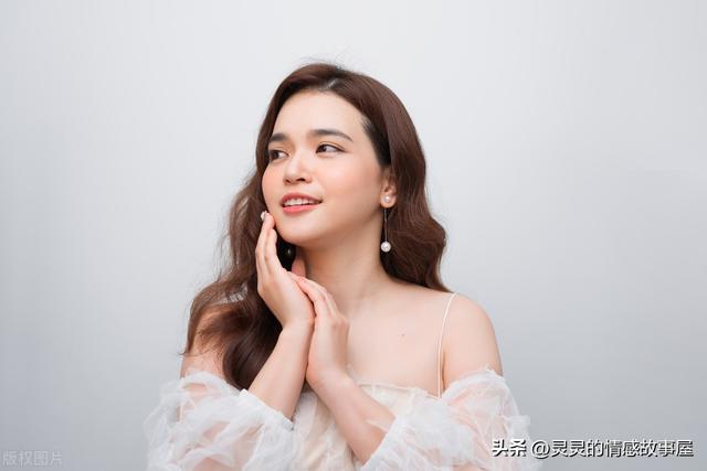 故事：陪34岁女同事出差，却发现她的另一面，与她的一段孽缘