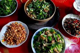 正月初二回娘家，爸妈做了6个菜，却被女婿嫌弃寒酸，网友：别吃图片