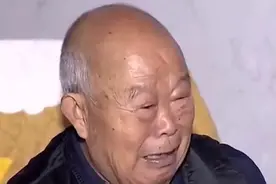 耄耋之年的老人找了八个老伴，病重后亲生儿子赡养，儿子：我不管图片