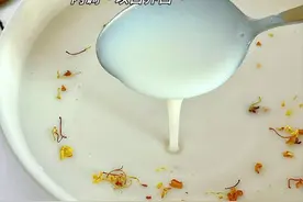 跟风喝了一个月，黑黄皮完美逆袭成冷白皮图片