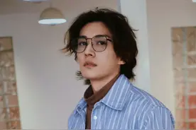 183cm“男版刘亦菲”火爆全网：好绝的美貌，好丑的衣品！图片