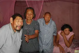 湖北陈秀英：近亲结婚生3猴娃，半辈子没出村，104岁还撑着整个家图片