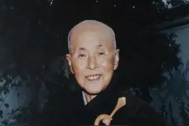 山西一女尼姑，85岁圆寂后，坐缸3年修成正果，身体失去女性特征图片