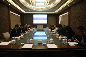 太原市尖草坪区：精准对接 精细谋划 精心打造 共绘产业蓝图——张亚雷、陈东敏一行在尖草坪区、中北高新区考察图片