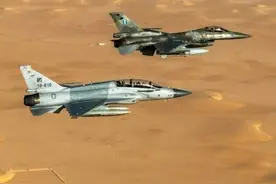 枭龙战机热卖，获得多国青睐，为何中国空军自己，连一架都没买？图片