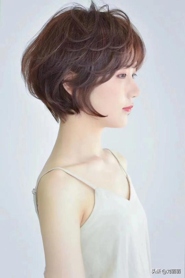 波波头短发发型图片可爱 - 冷求网