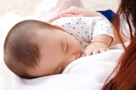 掌握正确哺乳方法，宝宝才能少生病：关于哺乳图片