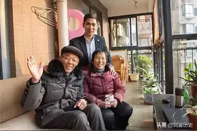 2015年，北大学霸将癌晚期父亲骗出国，88天后归来，结局感人至深图片