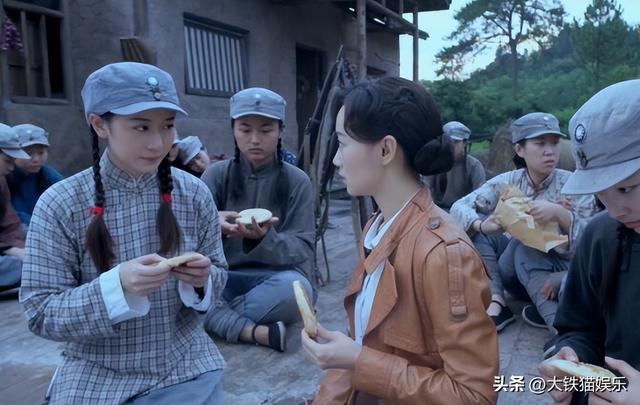 涂脂抹粉上战场，大烧饼都嫌弃，矫情的“抗日神剧”，逐渐凉凉了