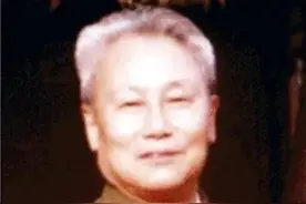 西沙海战援舰过台海后，南海舰队司令说：毛主席英明，蒋还算开明图片
