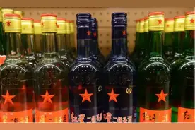 红星二锅头蓝、绿、白，哪瓶才是地道北京味儿？看懂再买不吃亏图片