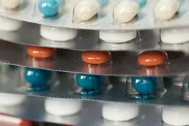 这4种退烧方法，再着急也不能给娃用，严重可能导致肾衰竭！图片