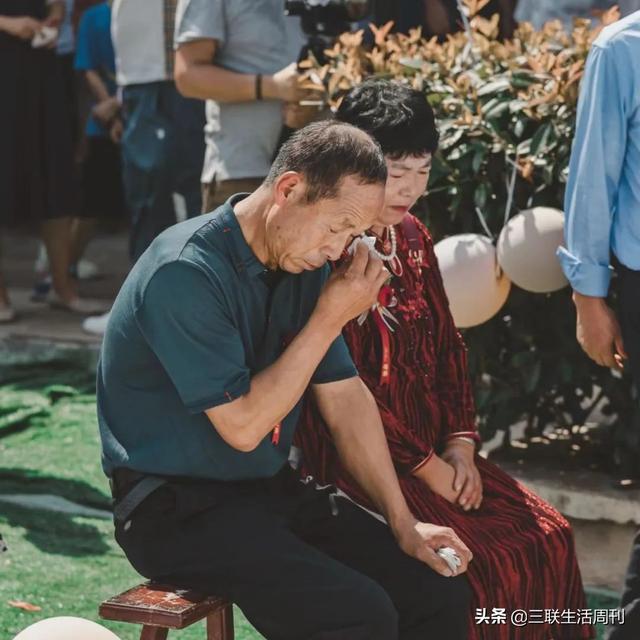 我回农村办新式婚礼:自己策划,村民夸奖,还登上了热搜