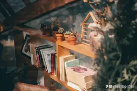 老外常说的“kiss my ass”到底啥意思？理解错就尴尬了图片