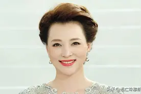 从国民女神，到从央视“销声匿迹”，50岁董卿，而今也塌房了？图片