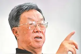 王蒙：颠倒黑白的话图片