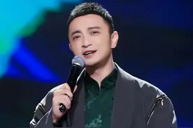 “央视名嘴”尼格买提近况曝光！满脸胡茬，沧桑疲惫，出事了吗？图片