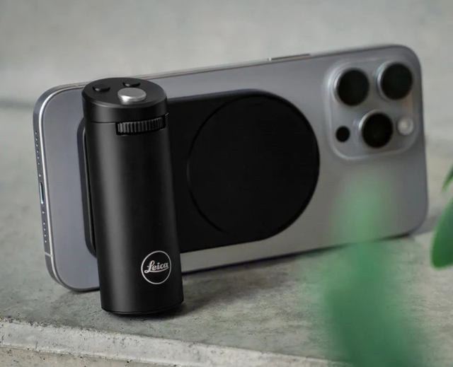 消息称哈苏将为苹果iPhone 17 Pro/Max推出拍照手柄外设