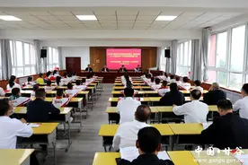 甘谷县举行“铸牢中华民族共同体意识 喜迎党的二十大胜利召开”手抄报活动表彰大会图片