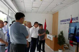 天津港保税区党委书记一行莅临新氢动力考察调研图片