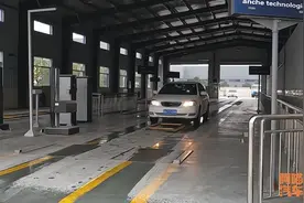 汽车上线年检担心过不了，看喵哥15年的老车一把过，全是干货图片