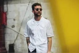 脖子短粗的成熟男人，建议多穿“古巴领衬衫”，修身有格调图片