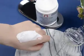 品牌面霜推荐：补水保湿修复干燥肌肤，令你的肌肤重现光泽健康图片