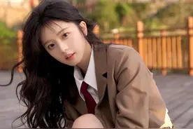 娶同学为妻是种什么样的体验？同学聚会时比陪领导应酬都拘谨图片