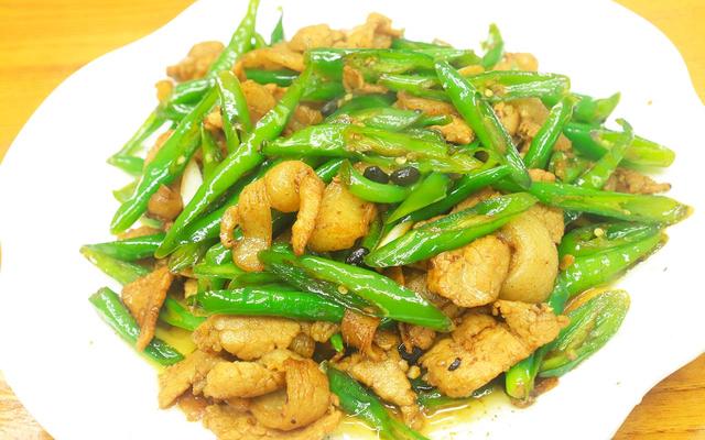 7月，绝不可错过！这5种青椒“绝配”吃法，比肉香，一上桌就光盘