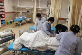 23岁孕妇前置胎盘引发大出血 多学科会诊联合救治图片