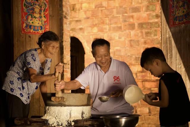 ���߽��ϸ� �������á���ȫ����Ӱ��չ�ɷ���Ӱ