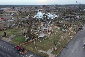 一夜近百人死亡！美国遭龙卷风袭击，被卷走的人经历了哪些死法？图片
