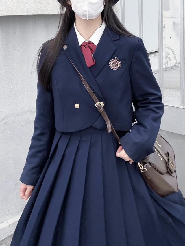 穿上秒变麻衣学姐？这些动漫人物的JK平替穿搭～快学