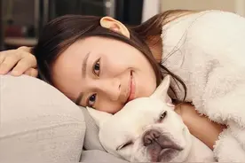 香港知名女星被曝嫁错郎！婚后被富商包养，太子爷丈夫心照不宣图片