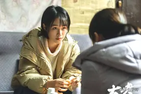 《大考》中演员的亲友团：梁静老公是导演，陈宝国妻子是中戏老师图片