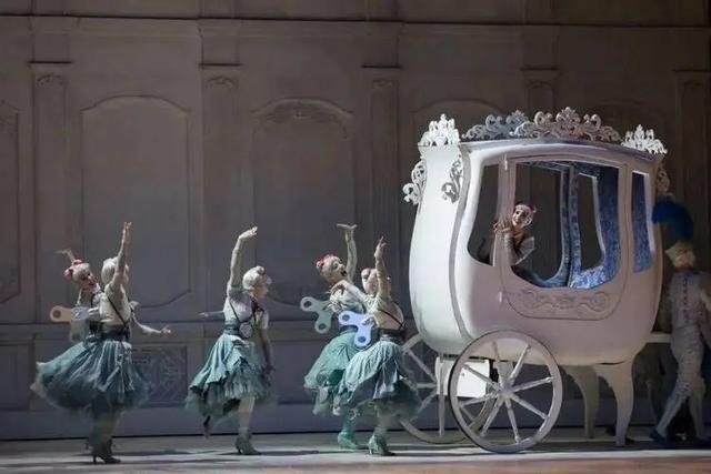 �������أ��������ж���һ�����ҹ�������������ʲô��һ����