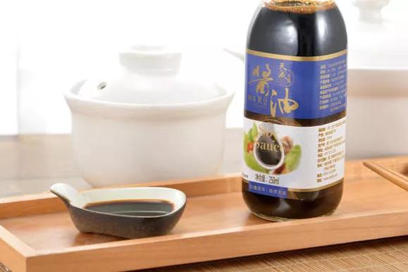 福建4款顶级酱油，经鉴定，由100%非转基因纯豆精制，有你家乡吗