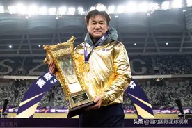 山东泰山队跻身世界排名TOP300！武汉三镇相中里奥阿维前锋阿齐兹图片