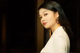 苏运莹：凭《野子》走红，写歌靠发呆，蔡健雅让她不要变图片