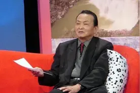 老父亲卷走家中钱财，十几年后回家，家人：我们误会他了图片