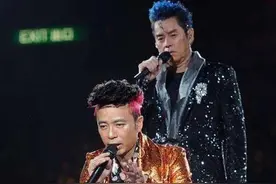 李克勤为什么那么拼图片