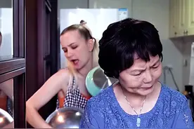 意大利的伯妮：国际超模嫁给中国小伙，与婆婆斗智斗勇被围观图片